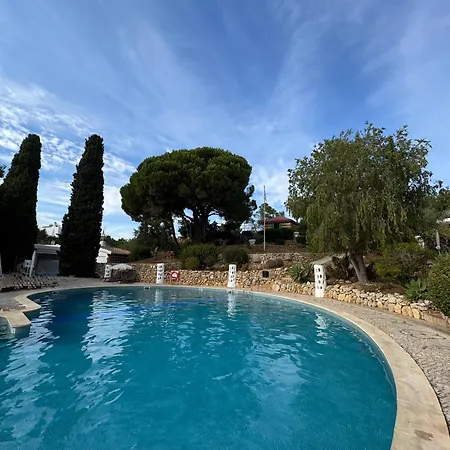 度假居 Valentina-sunny 2 Bedroom House With Pool *