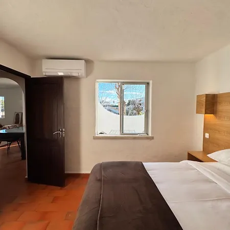 Valentina-sunny 2 Bedroom House With Pool Σπίτι διακοπών
