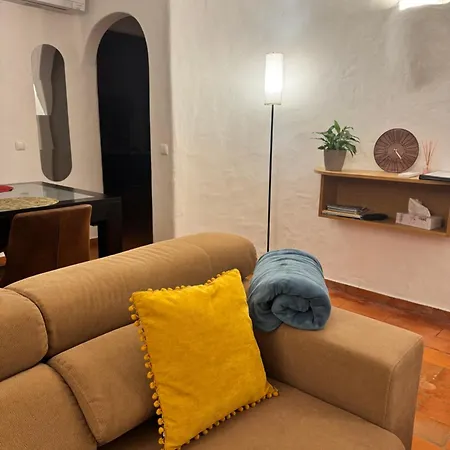 Valentina-sunny 2 Bedroom House With Pool Καρβοέιρο