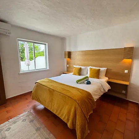 Valentina-sunny 2 Bedroom House With Pool