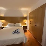 Valentina-sunny 2 Bedroom House With Pool Holiday home *