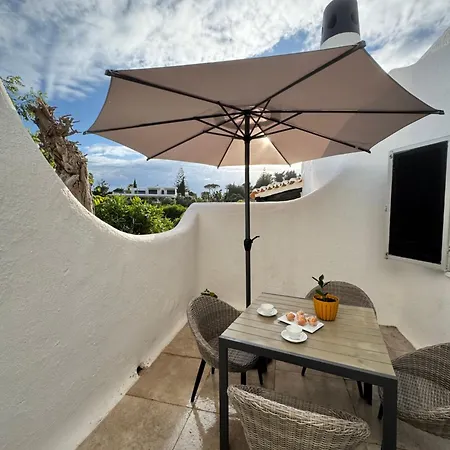 別荘 Valentina-sunny 2 Bedroom House With Pool