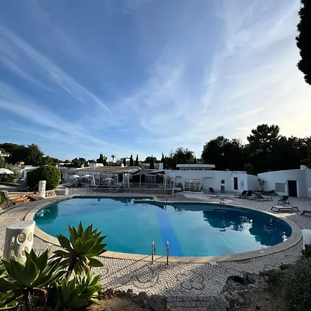 別荘 Valentina-sunny 2 Bedroom House With Pool