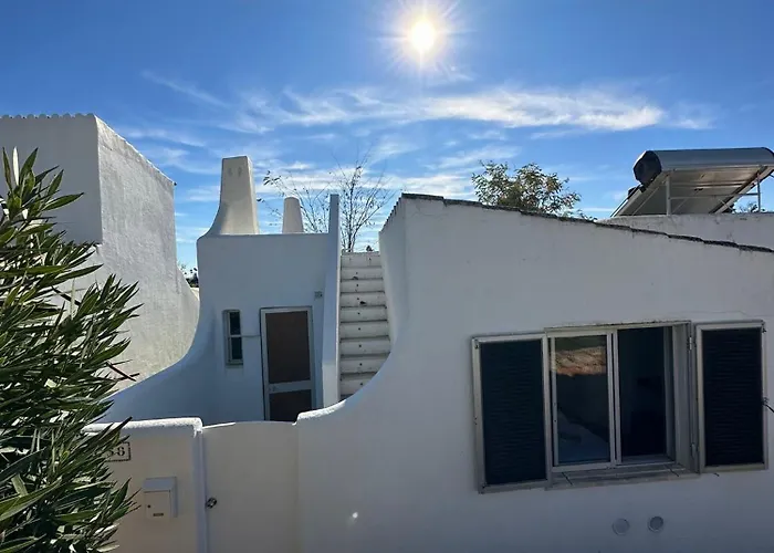 Casa vacanze Valentina-sunny 2 Bedroom House With Pool *