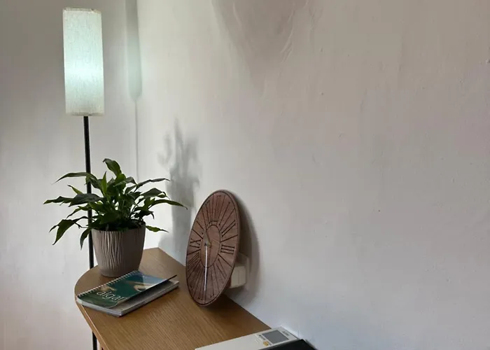 Valentina-sunny 2 Bedroom House With Pool